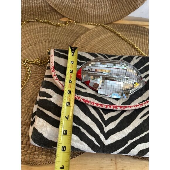 Zebra striped purse with disco lips - Picture 3 of 10